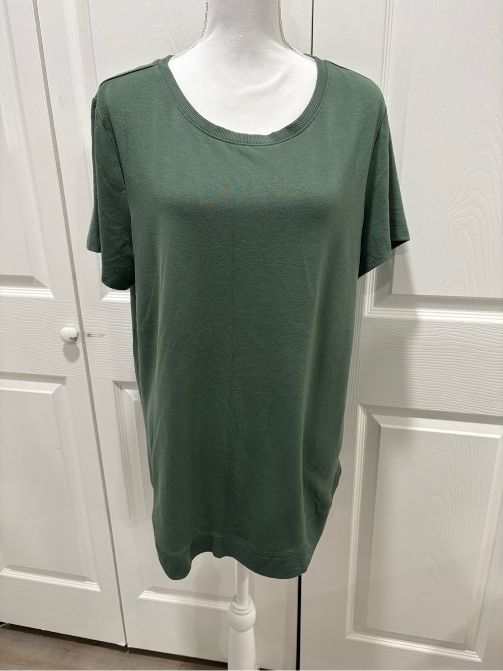 Danskin Olive Green Short Sleeve Crew Neck Tee